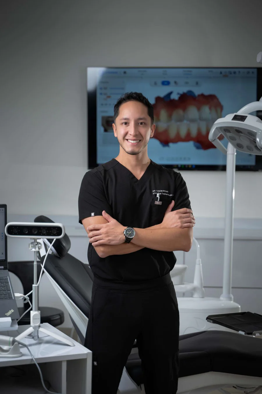 Dr. Sakim Wong in the digital dentistry clinic