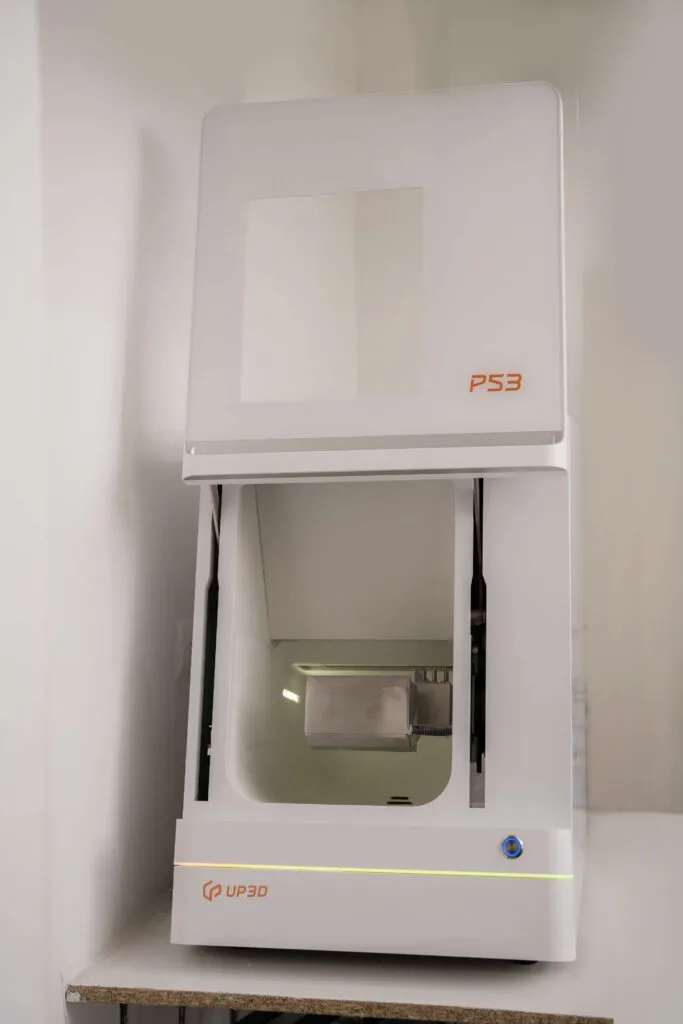 Precision CNC milling system